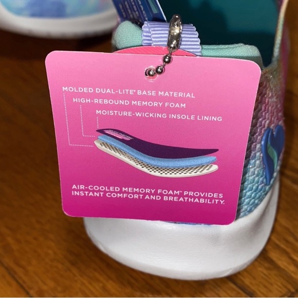 Skechers Unisex-Child Ultra-Flex Groovin Vibes Sneaker - Picture 13 of 15